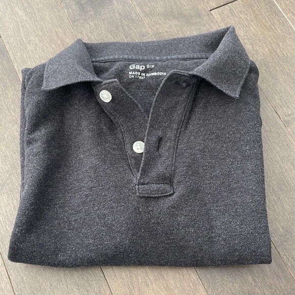 GAP Men's Dark Grey Polo Short Sleeved Button Collar T-Shirt - Picture 3 of 10